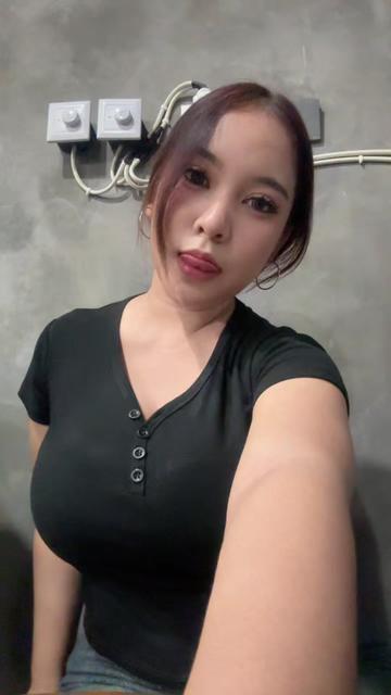@monic