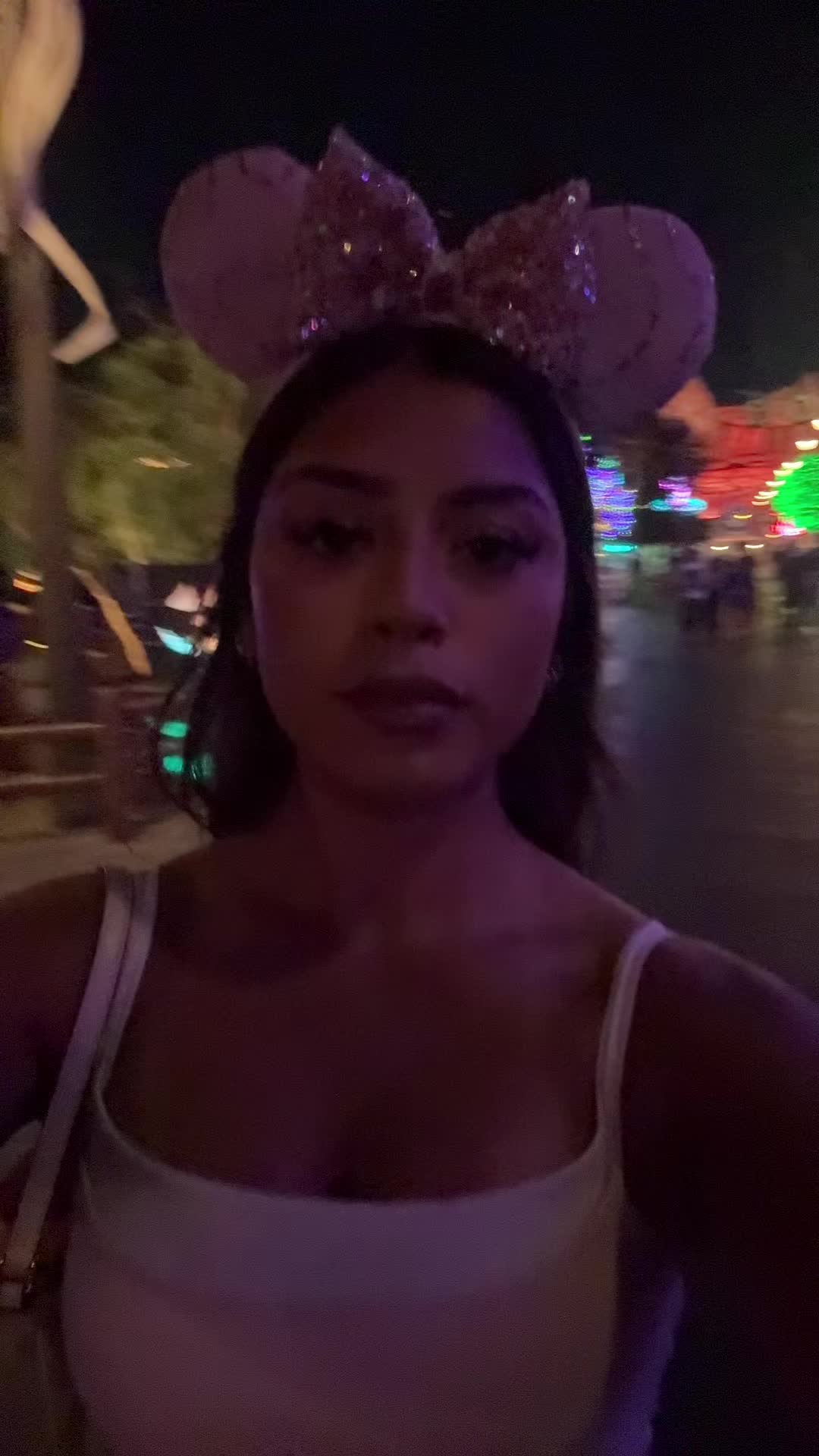 @Shark