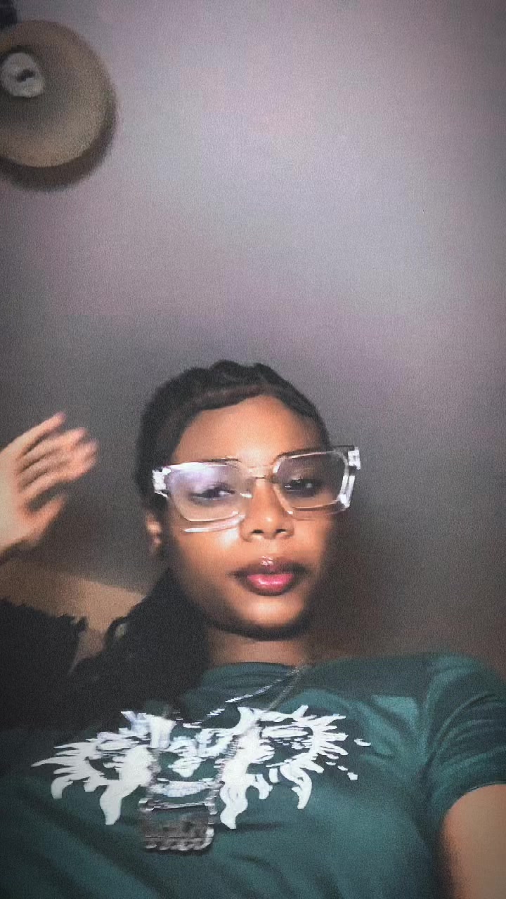 @kiaraguz0