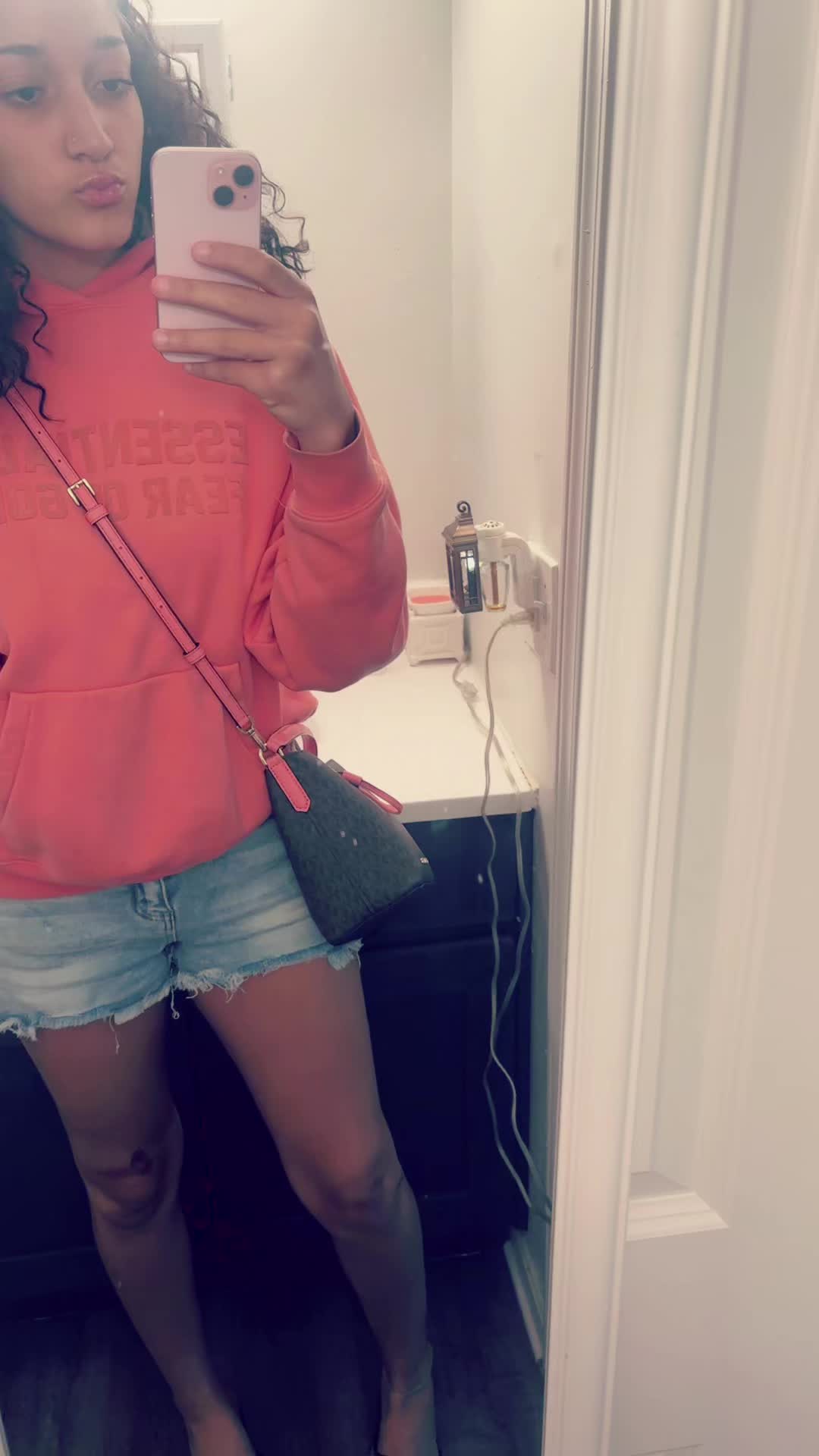 @Adrianna🌸