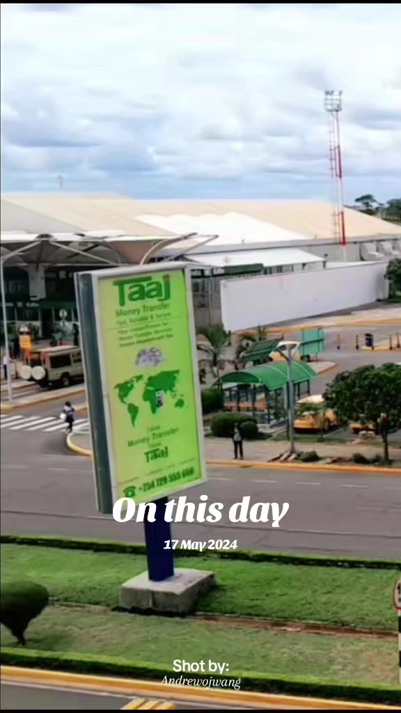 @𝐀𝐍𝐃𝐑𝐄𝐖🎶✨️