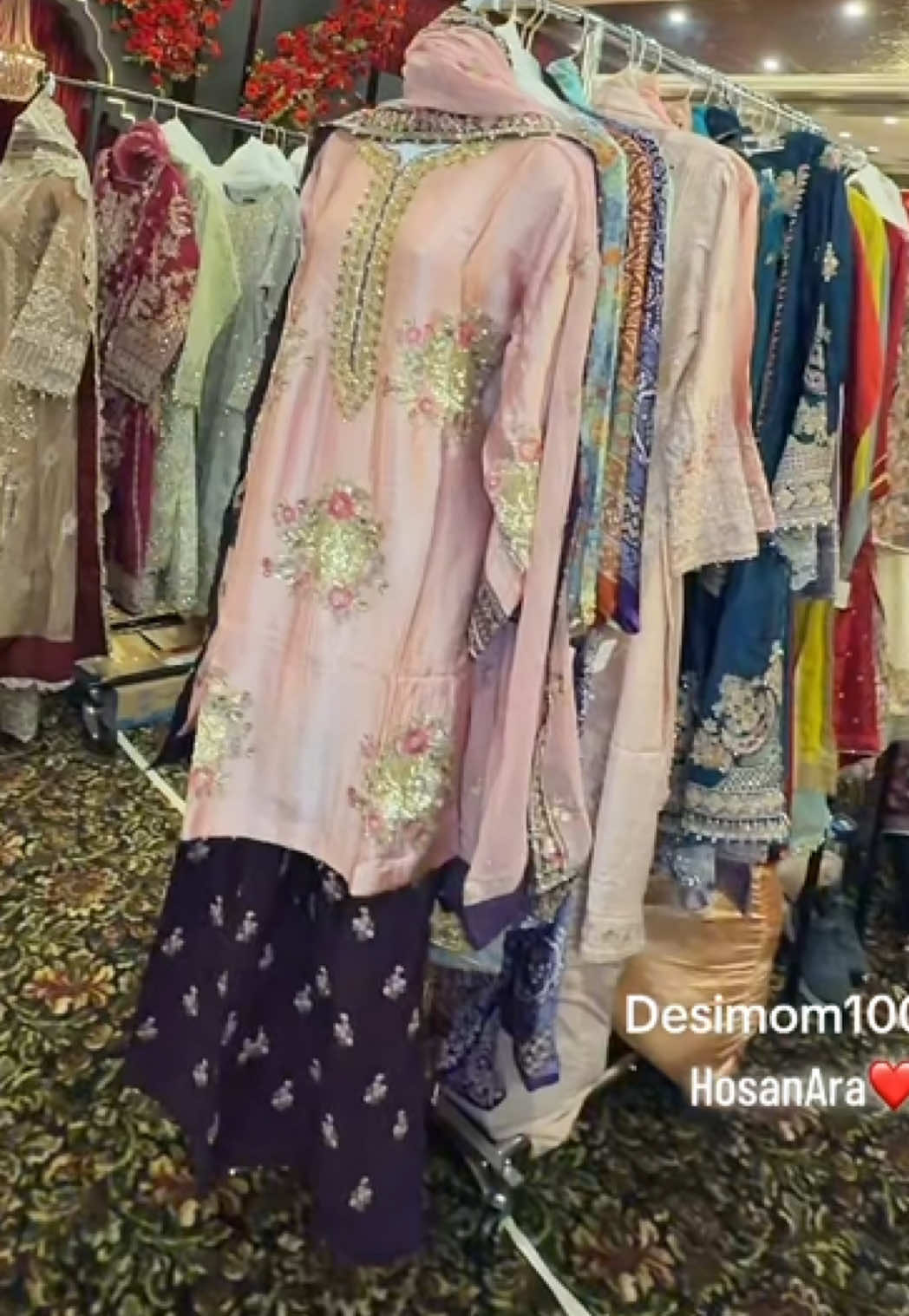 @Desimom-HosanAra❤️حُسن آرا