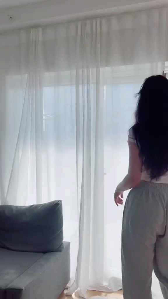 @Amelia_April23