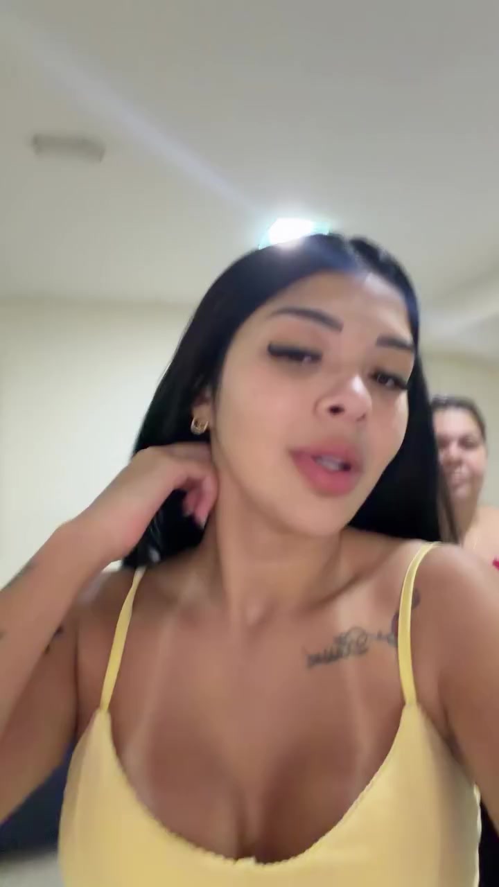@Nina Cortes