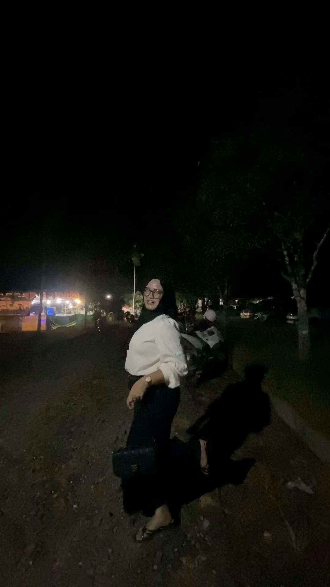 @V18_✨