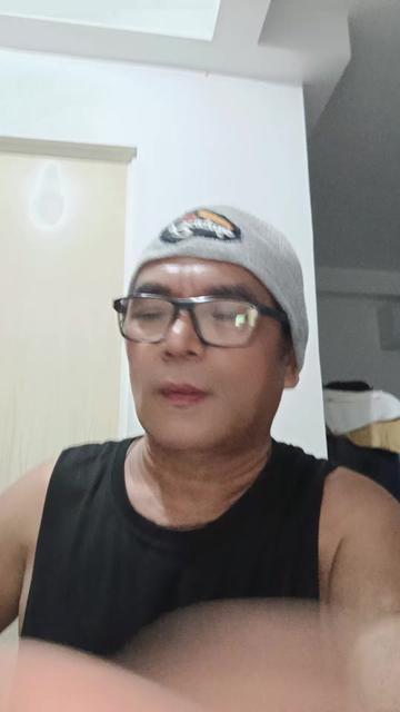 @kuya John
