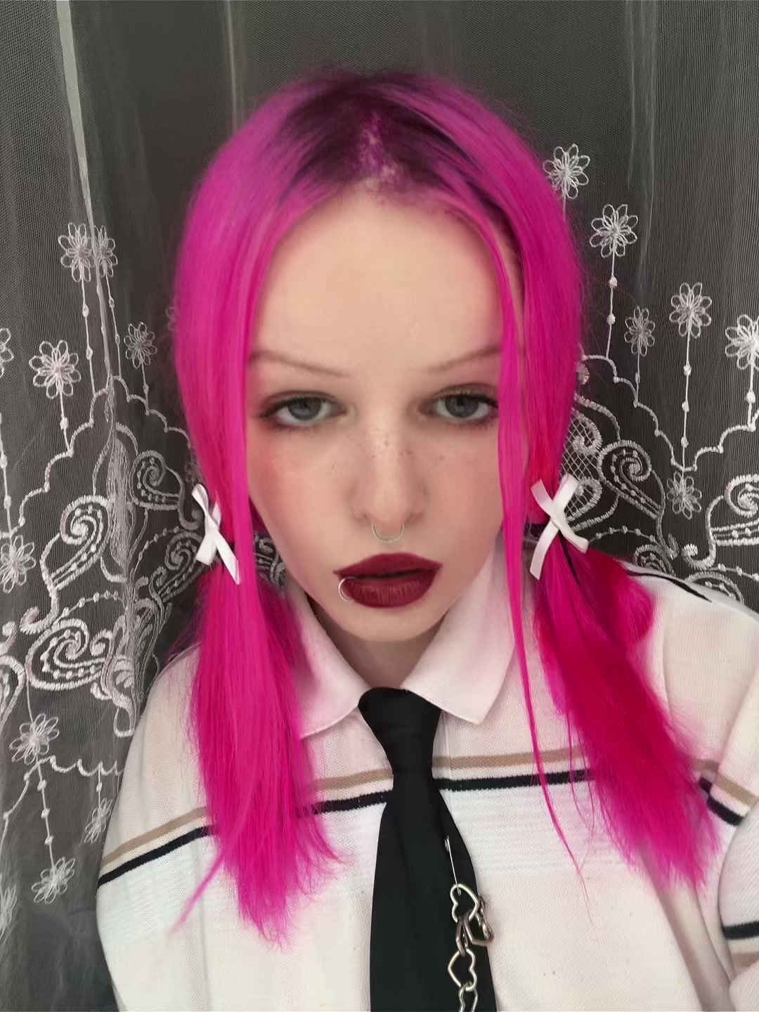 @whoisronnimr