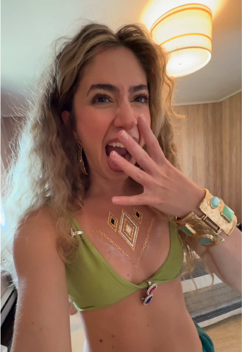 @Allegra Rosa