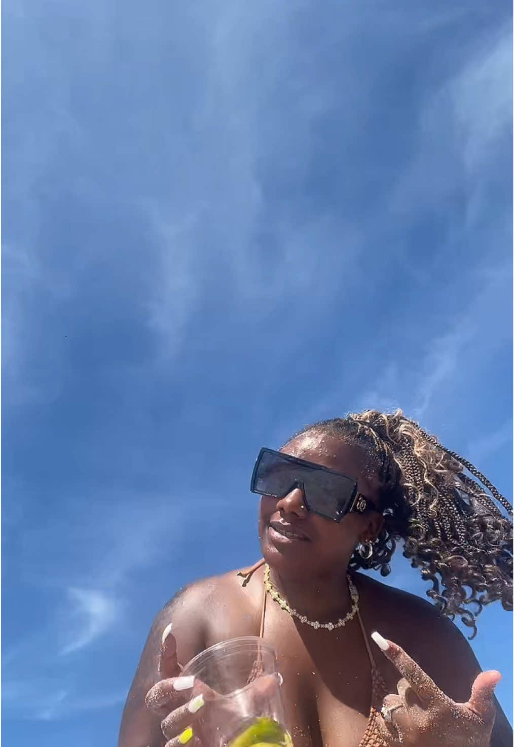 @hi.i_ky