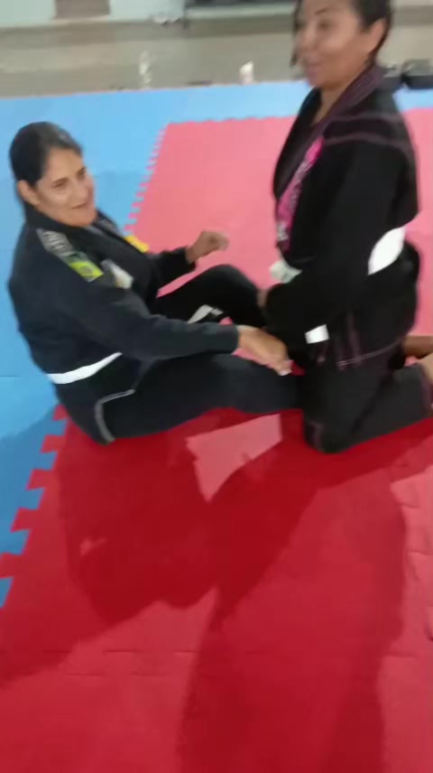 @Paulinha 🧿🦋🍀💍