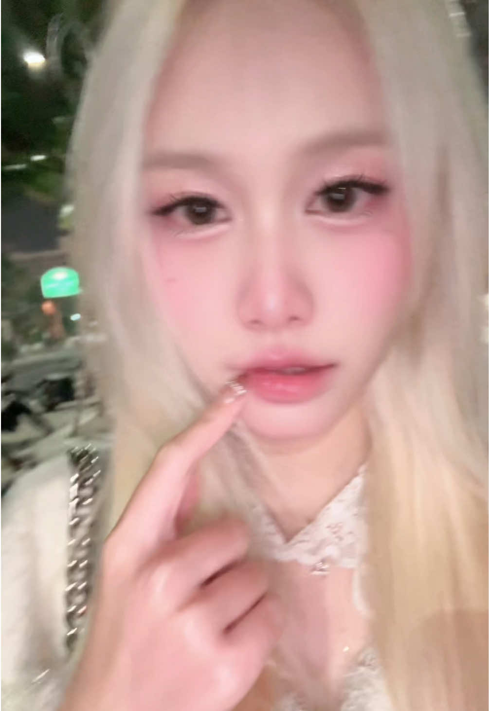 @栩蝶