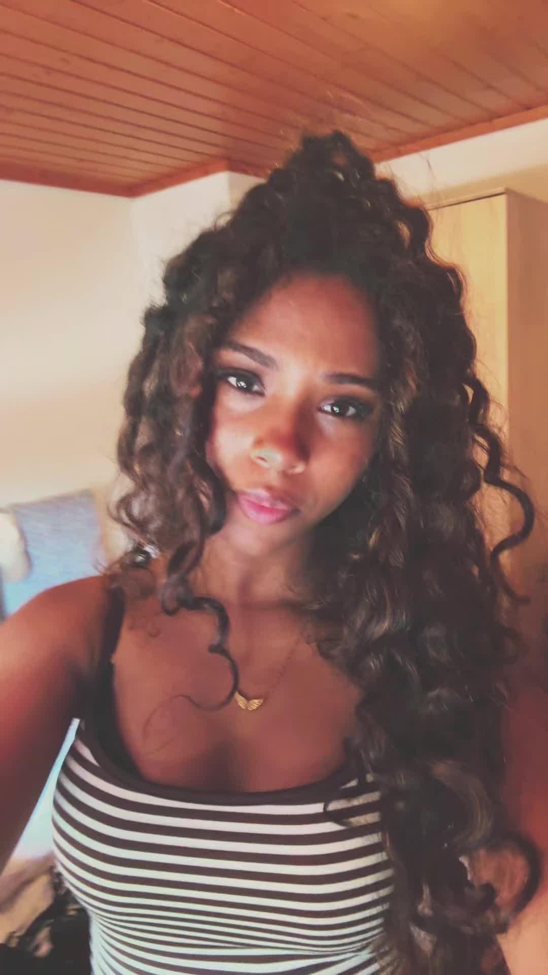@vivi