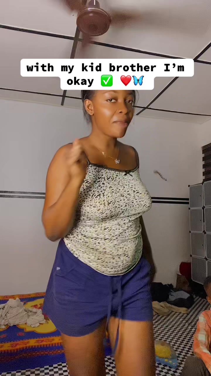 @Akhosua Kira