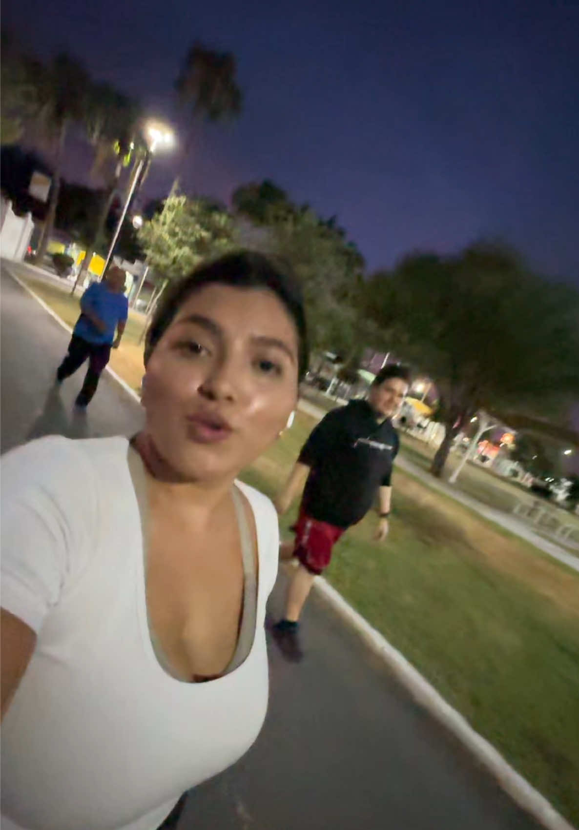 @Sabrina Navarro