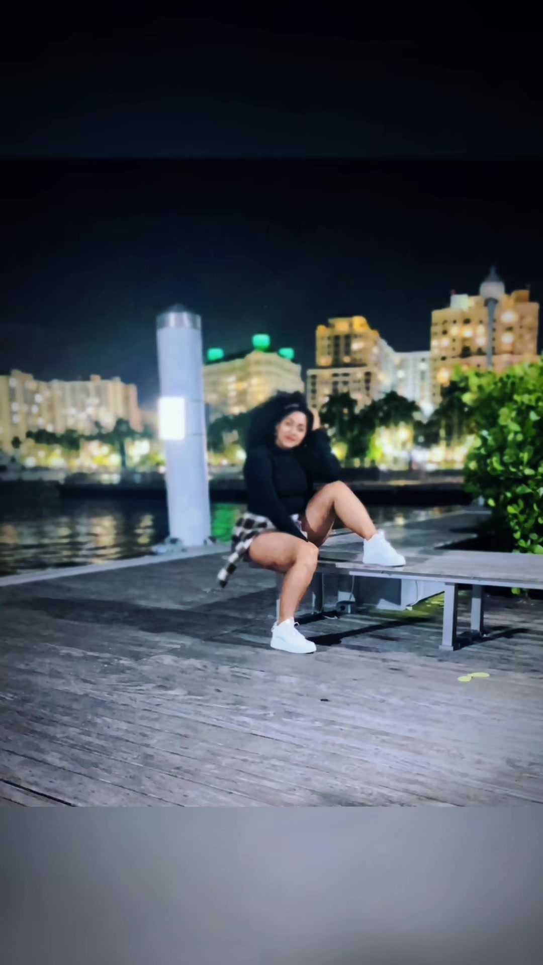 @Nisha💨🌪️