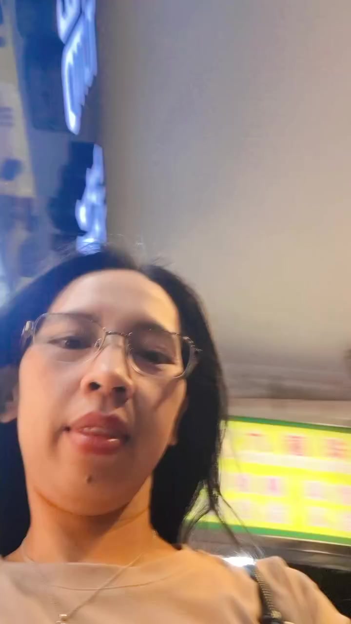 @Maria_cahsunda.com/@m