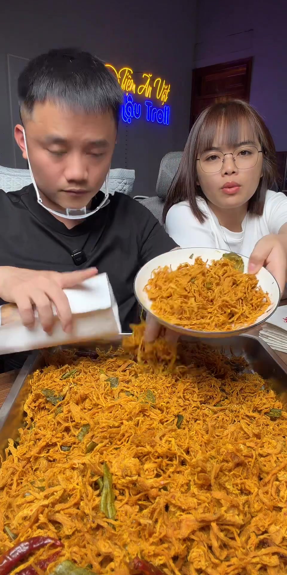 @Nguyễn Văn Hậu (Hậu Troll)