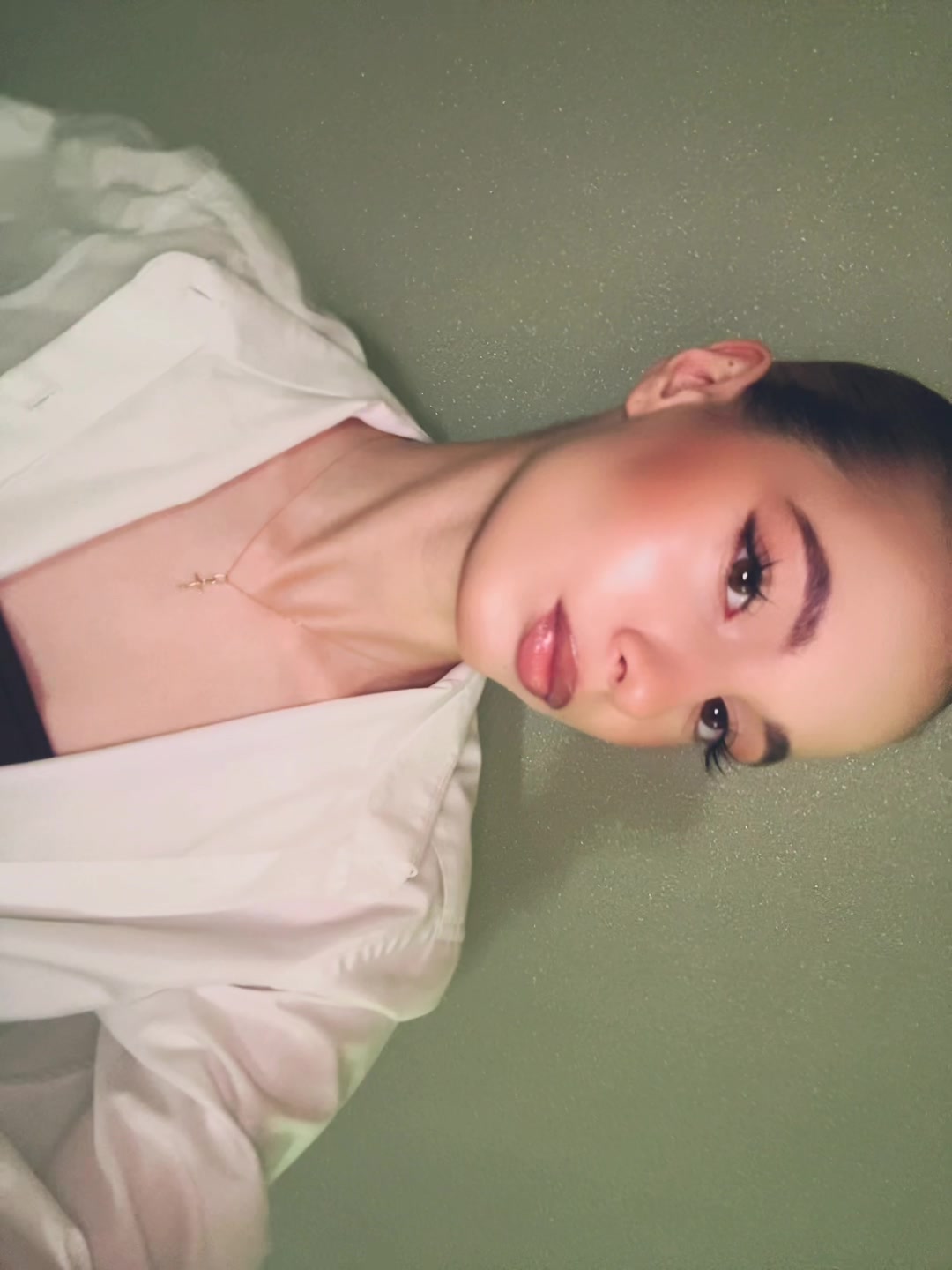 @𝓥𝓡