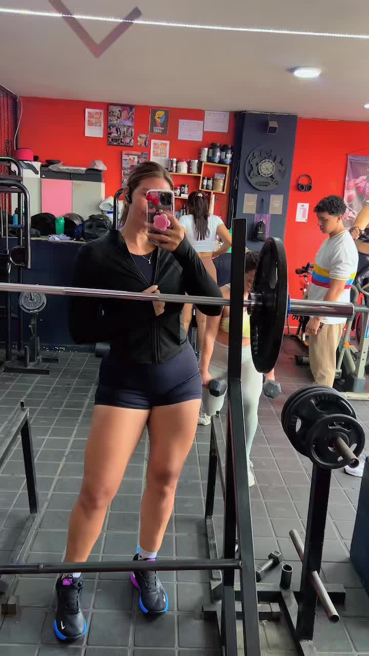 @Andrea Araque