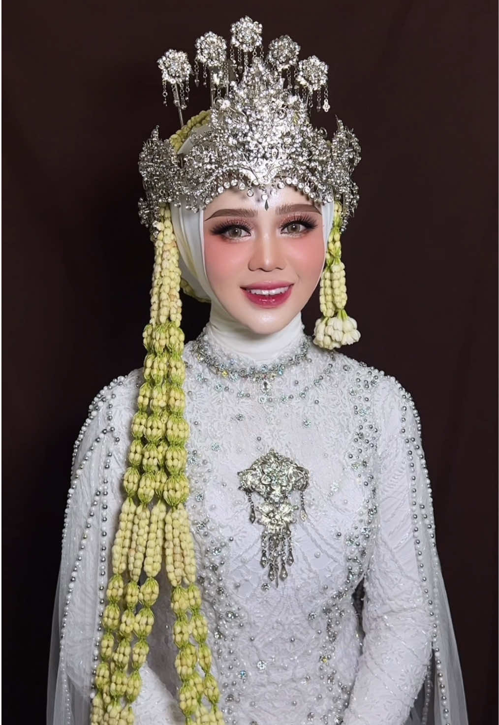 @RIDWAN MUA CIANJUR🕊️