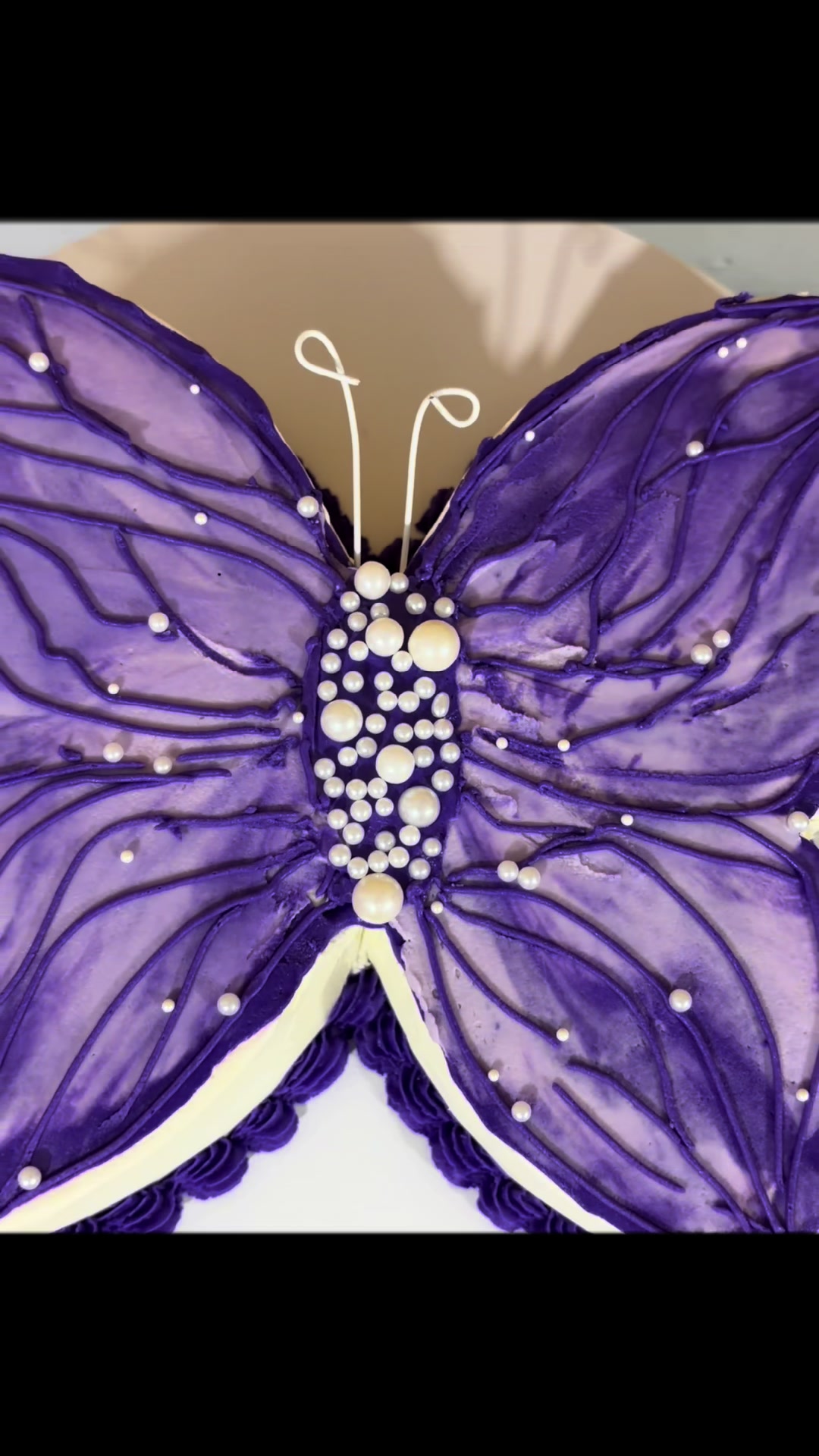 @Cakes By Mayu