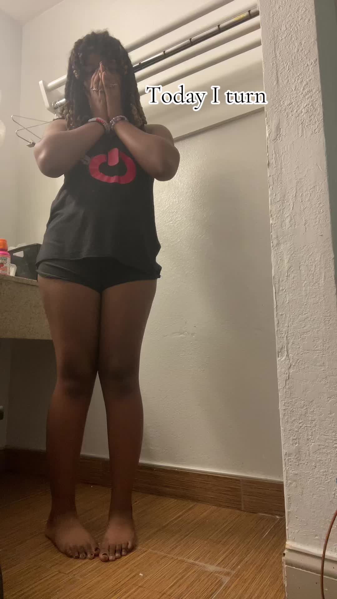 @strawberry._.paws0
