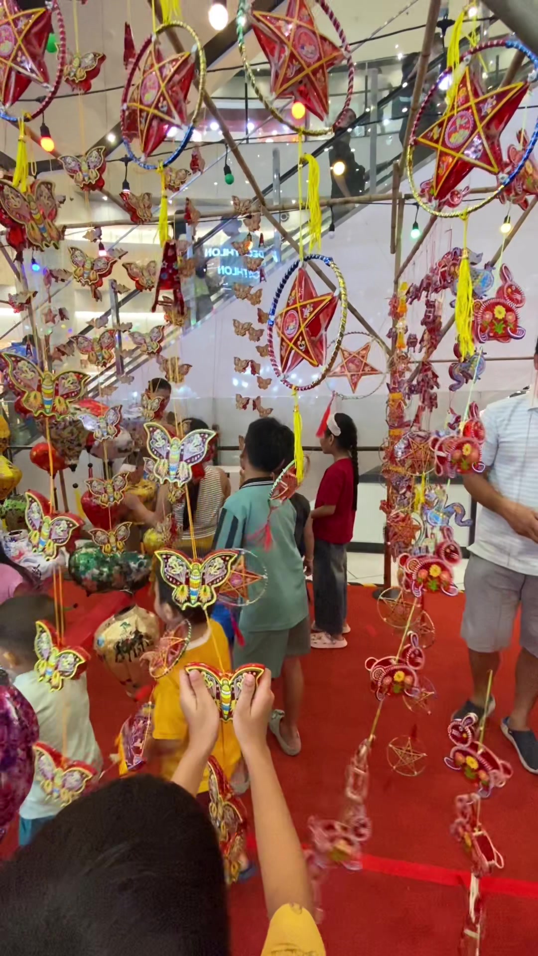 @Thả diều c&ugrave;ng Lợi