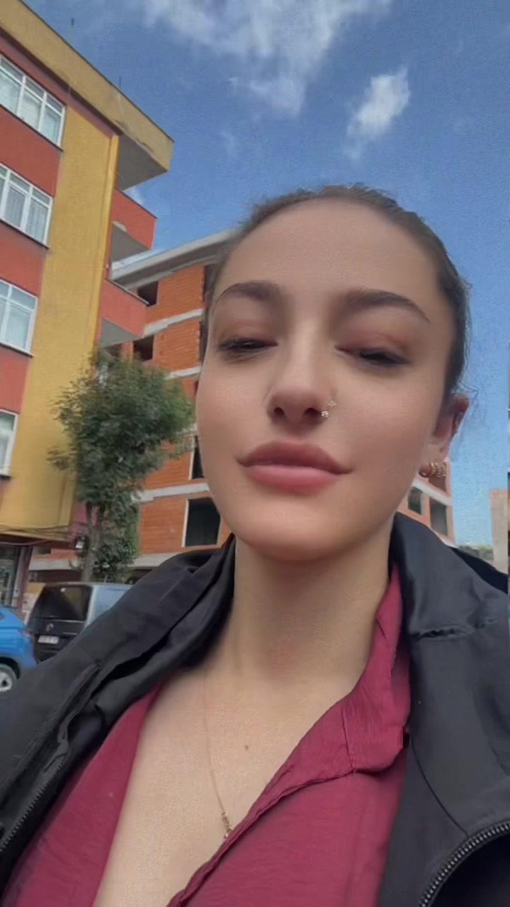@büşraninvloğuu