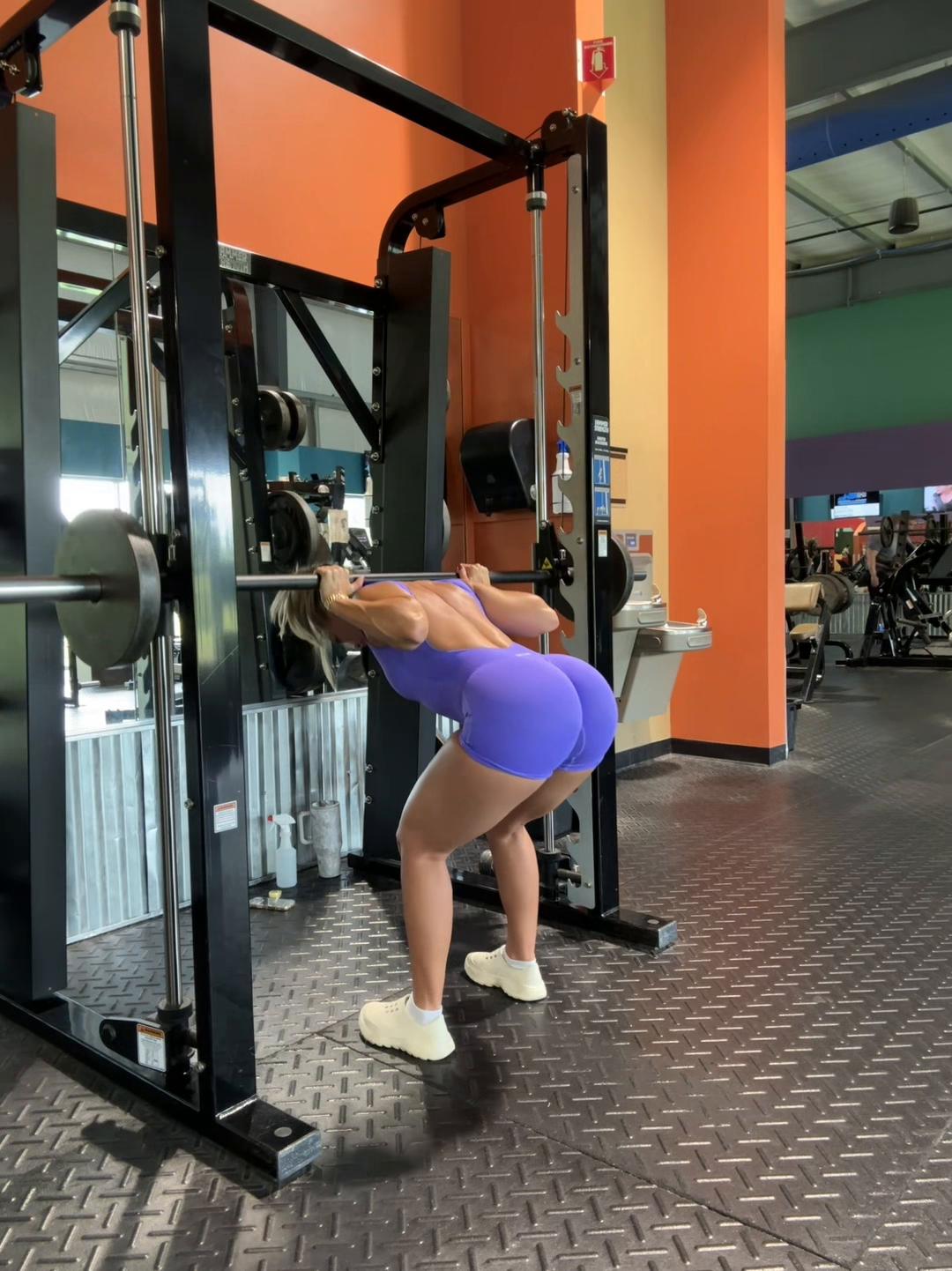@PumpedWithPeri★