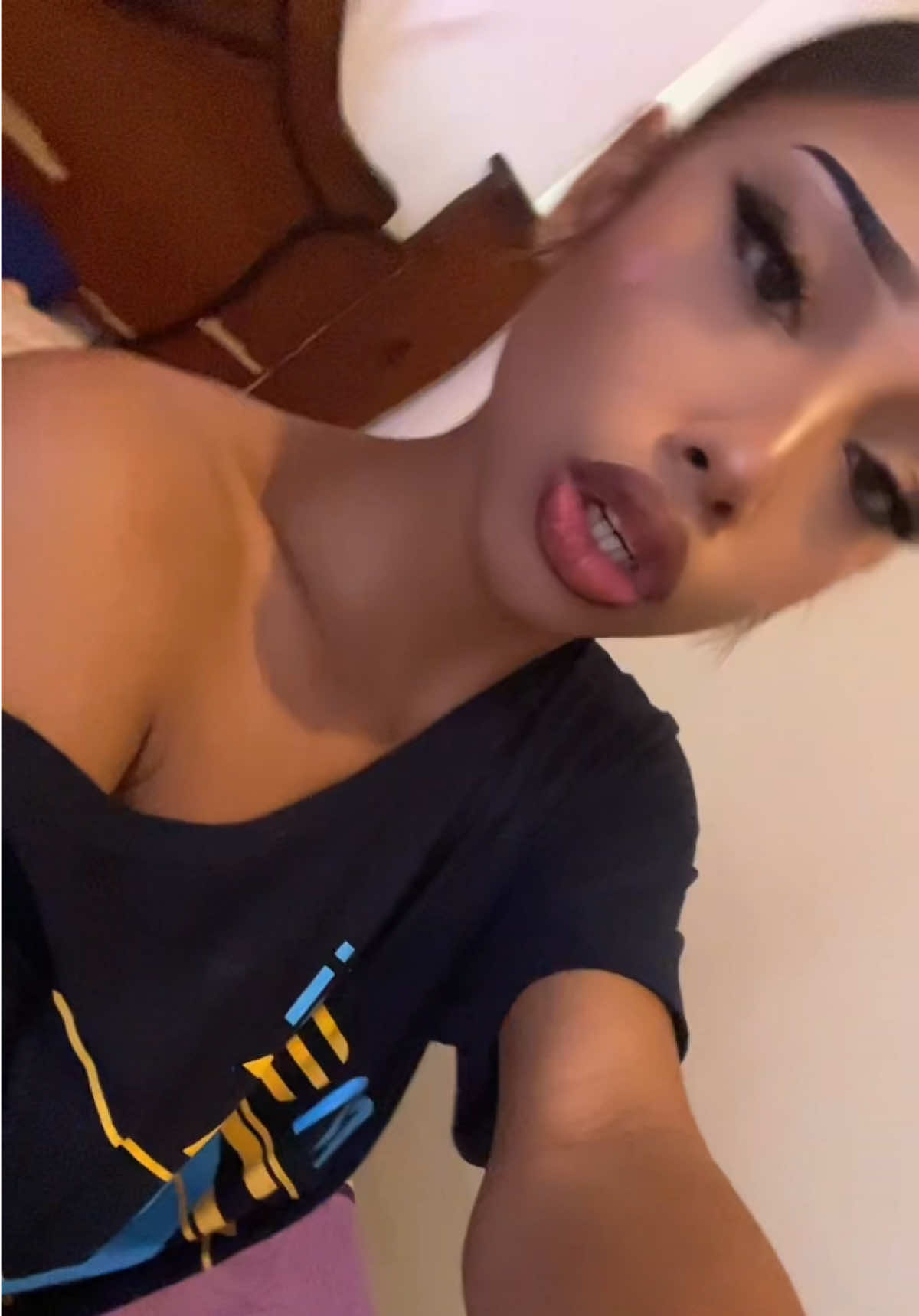 @️.