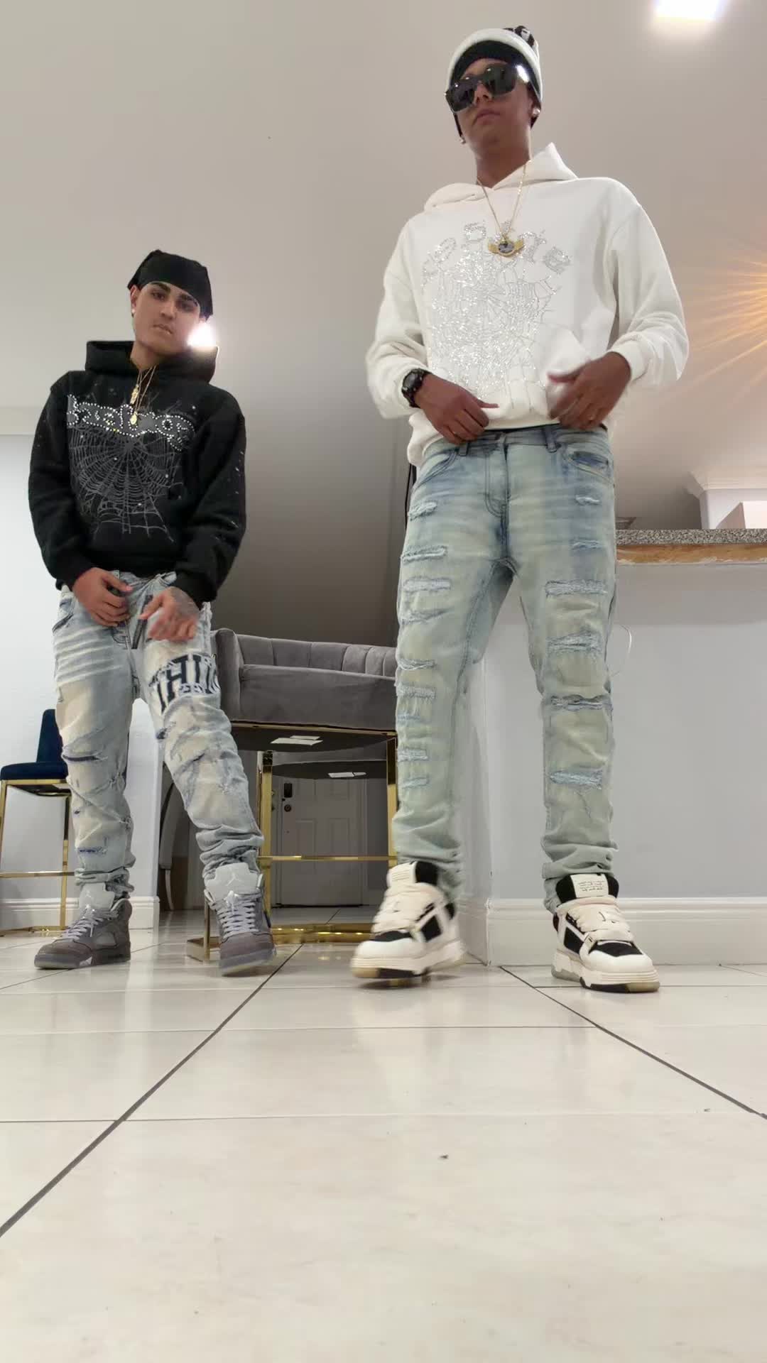 @Mykel_spam🥷