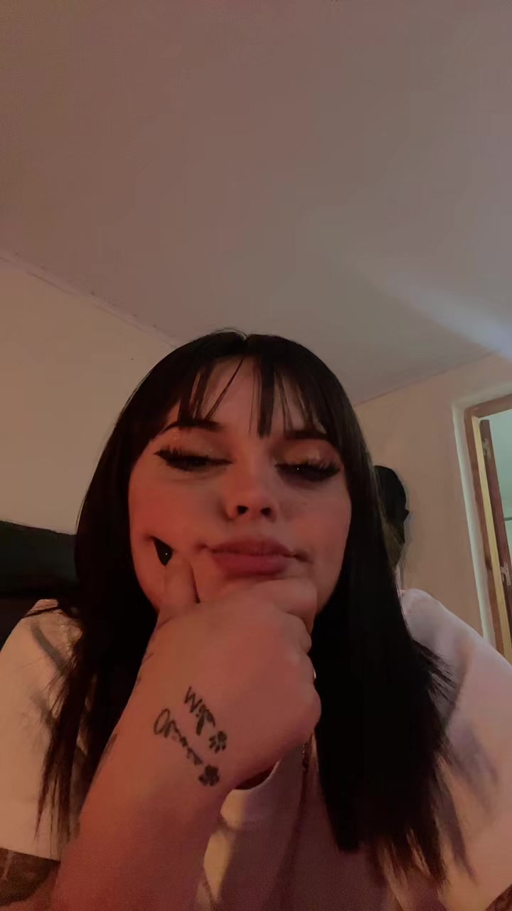 @Cleopatra