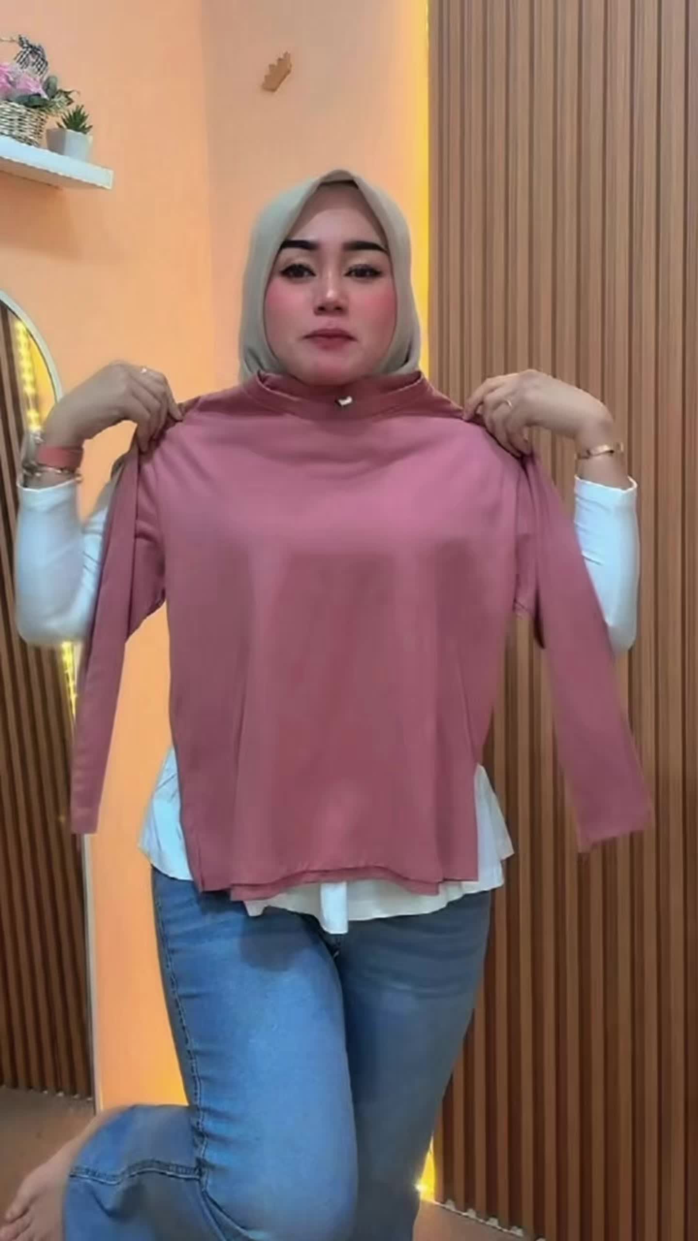 @nailakharisma4
