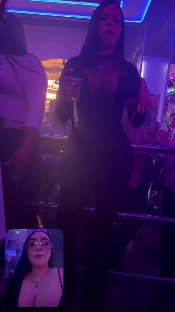 @𝓐𝓷𝓰𝓲𝓮💋