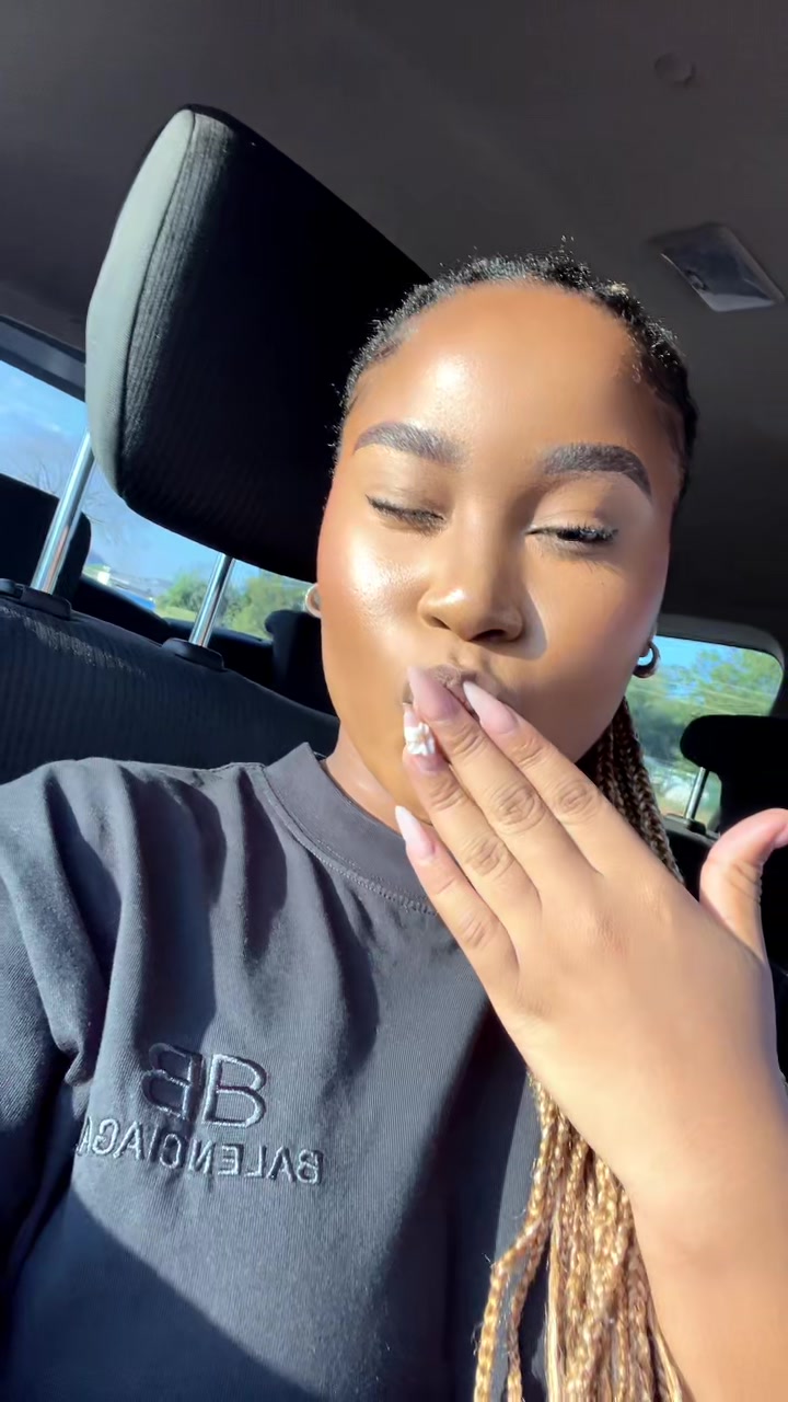@𝒪.🍒