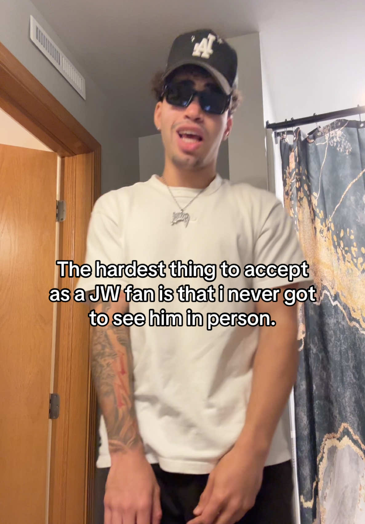 @ant🫯