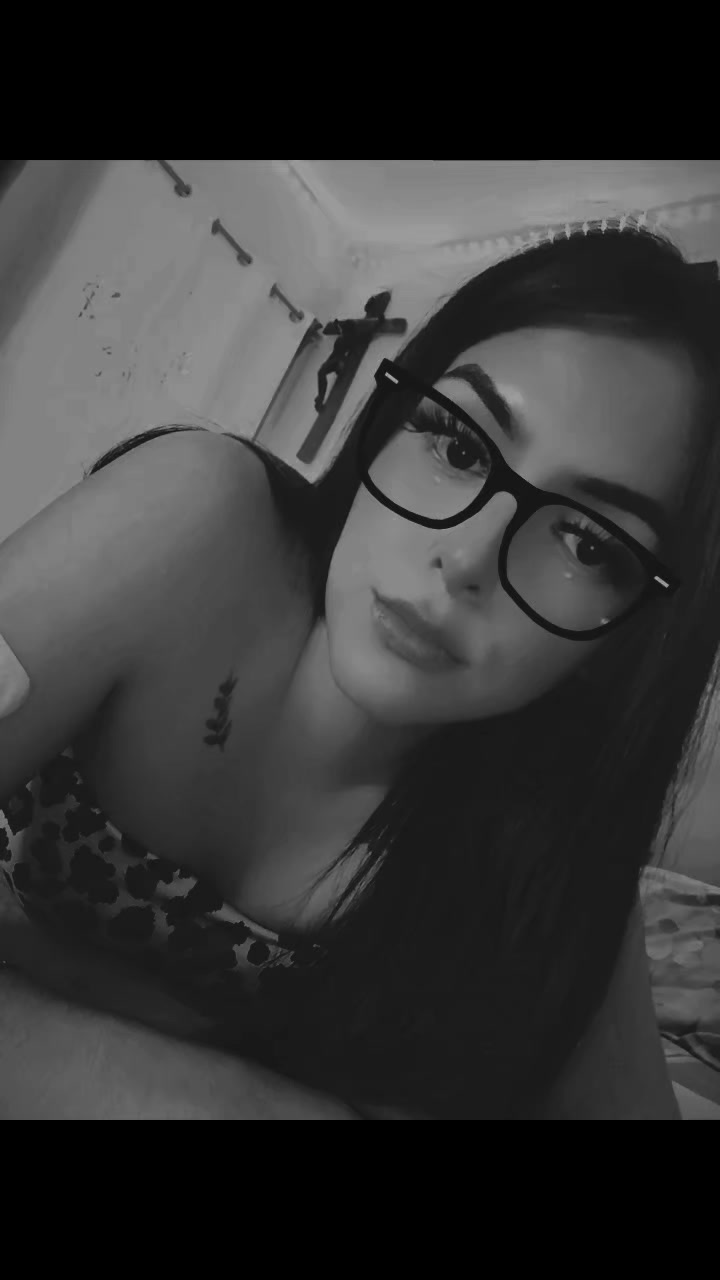 @DANIAA