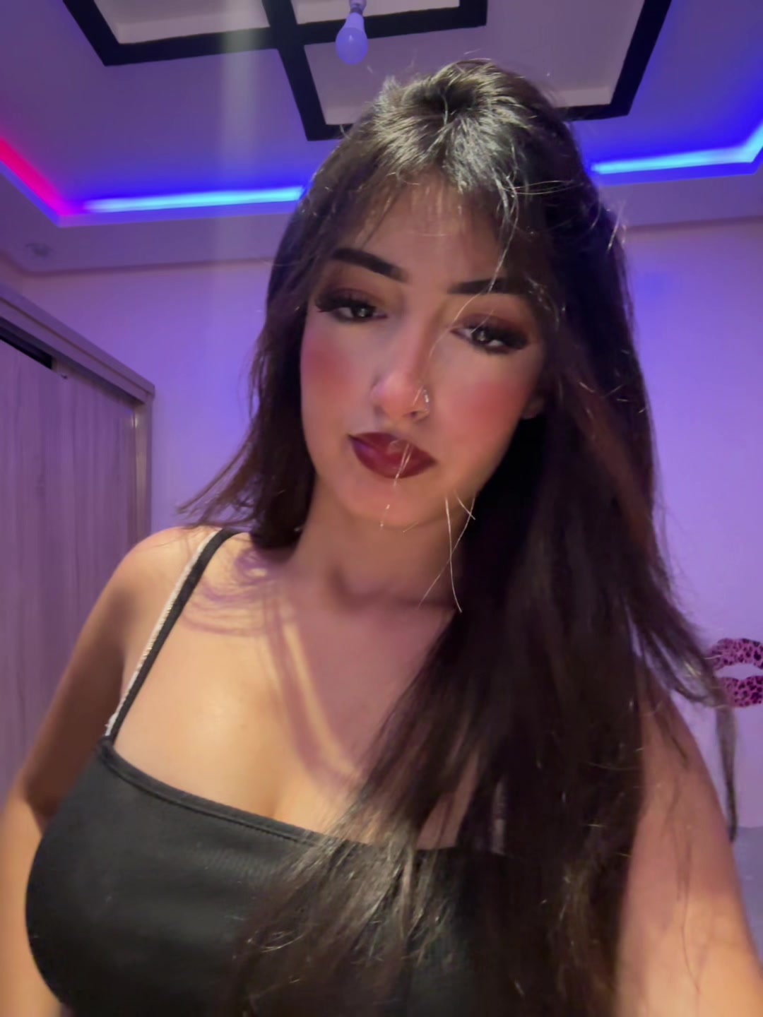 @👩🏻🦯➡️