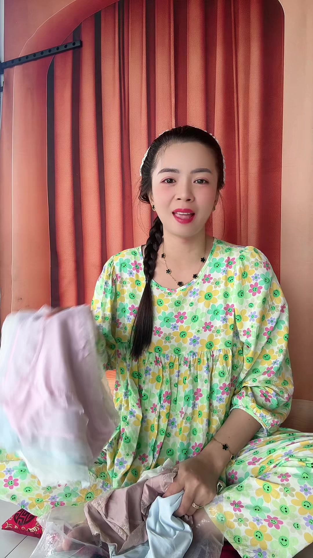 @Em Cẩm Nè