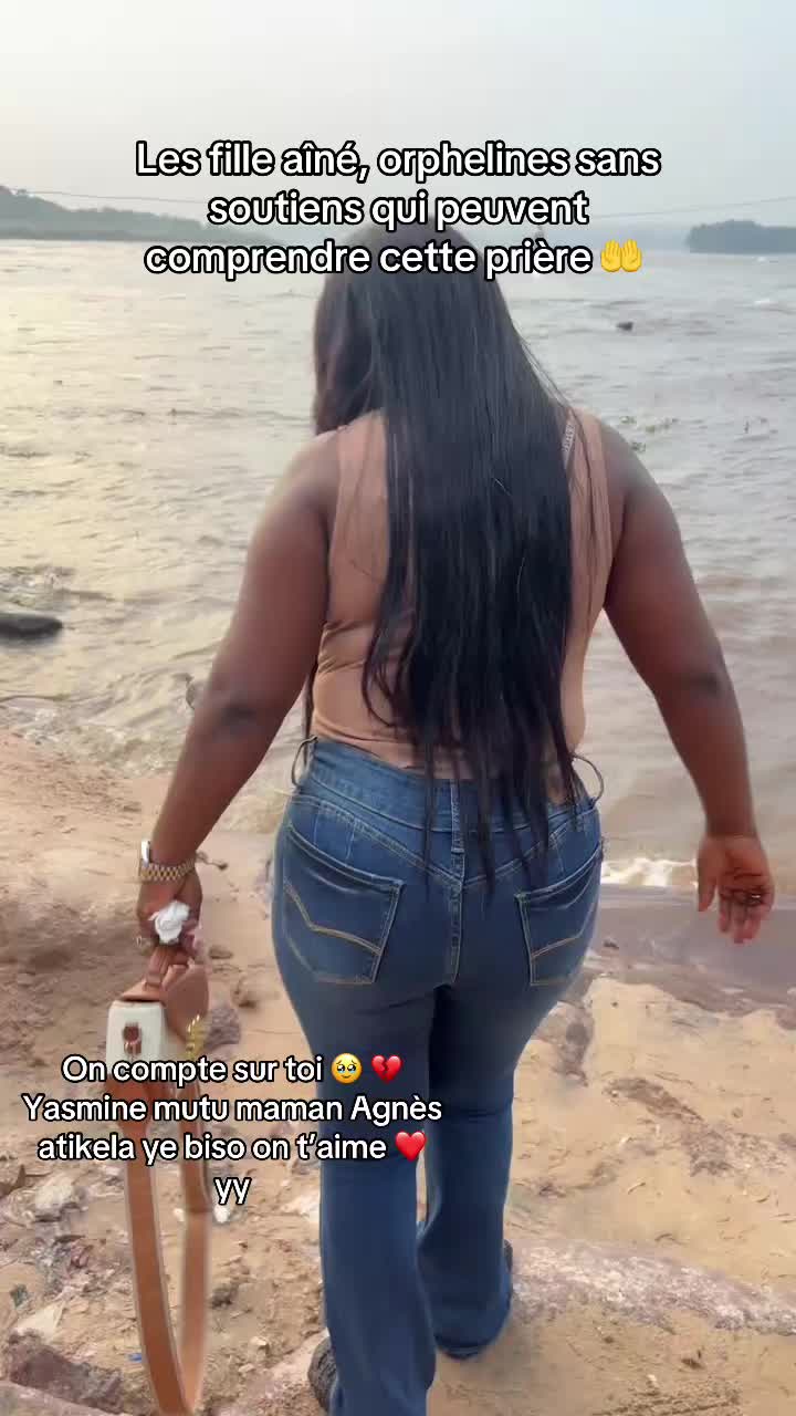 @Desi de tous