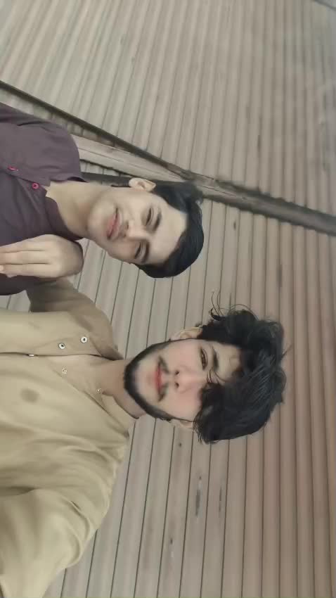 @Mughal Here ☠️❤️🔥🍂