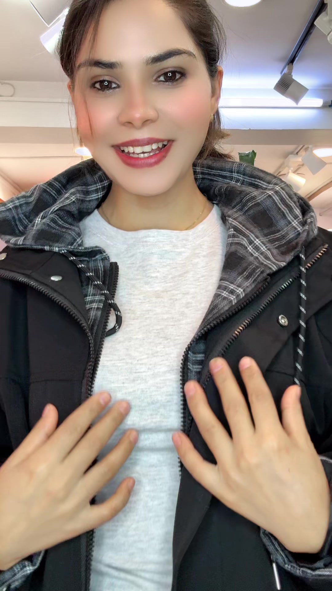 @Preeya💫