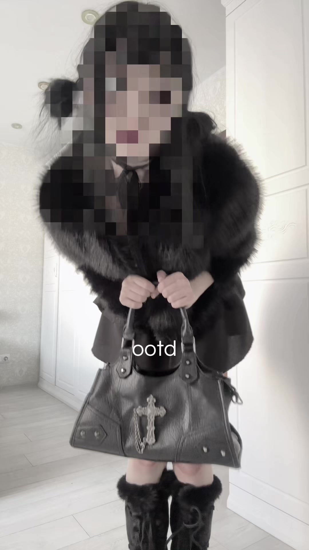 @l1v1ngdeaddo11