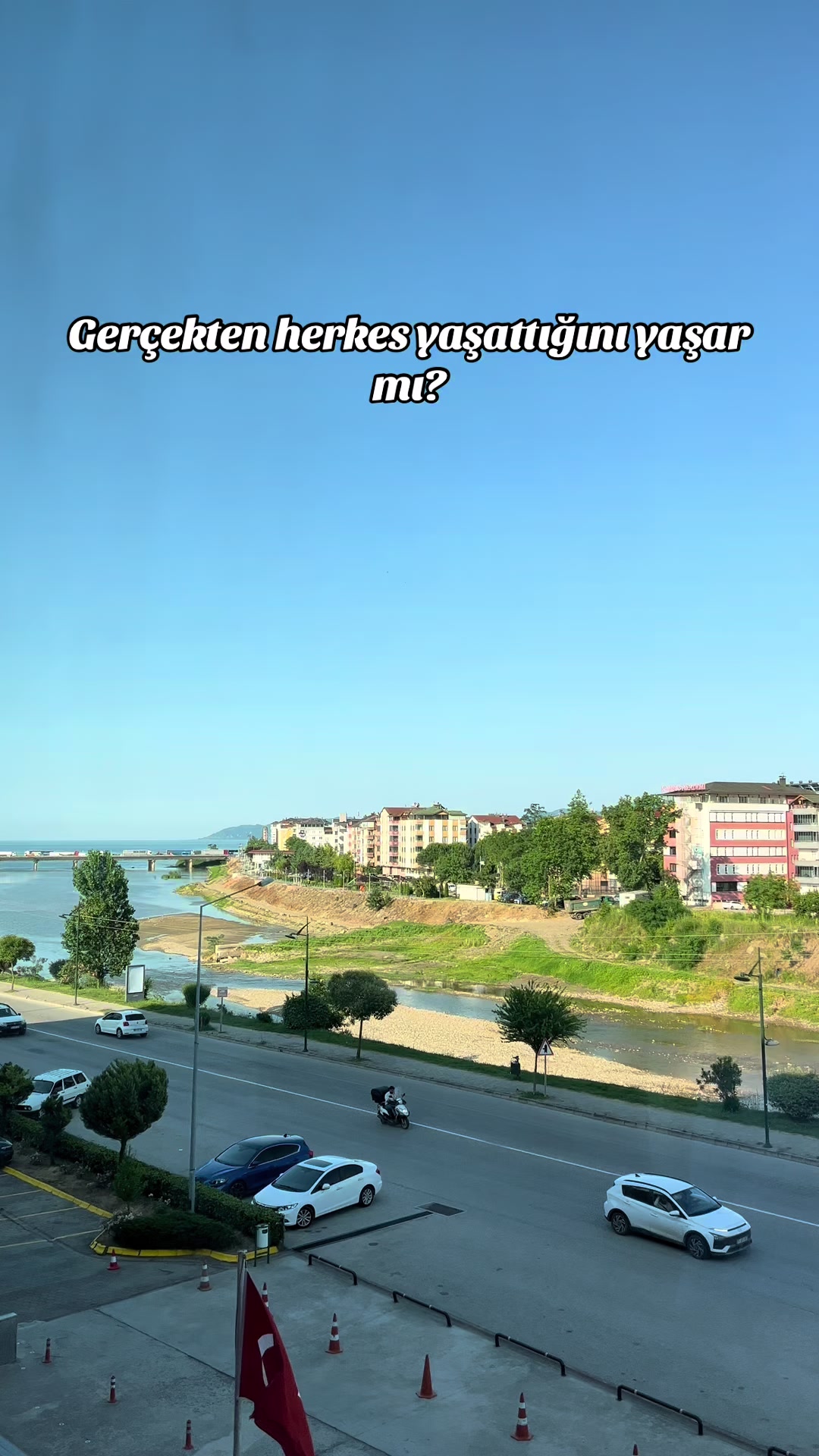 @Kübranur Beyaz✨