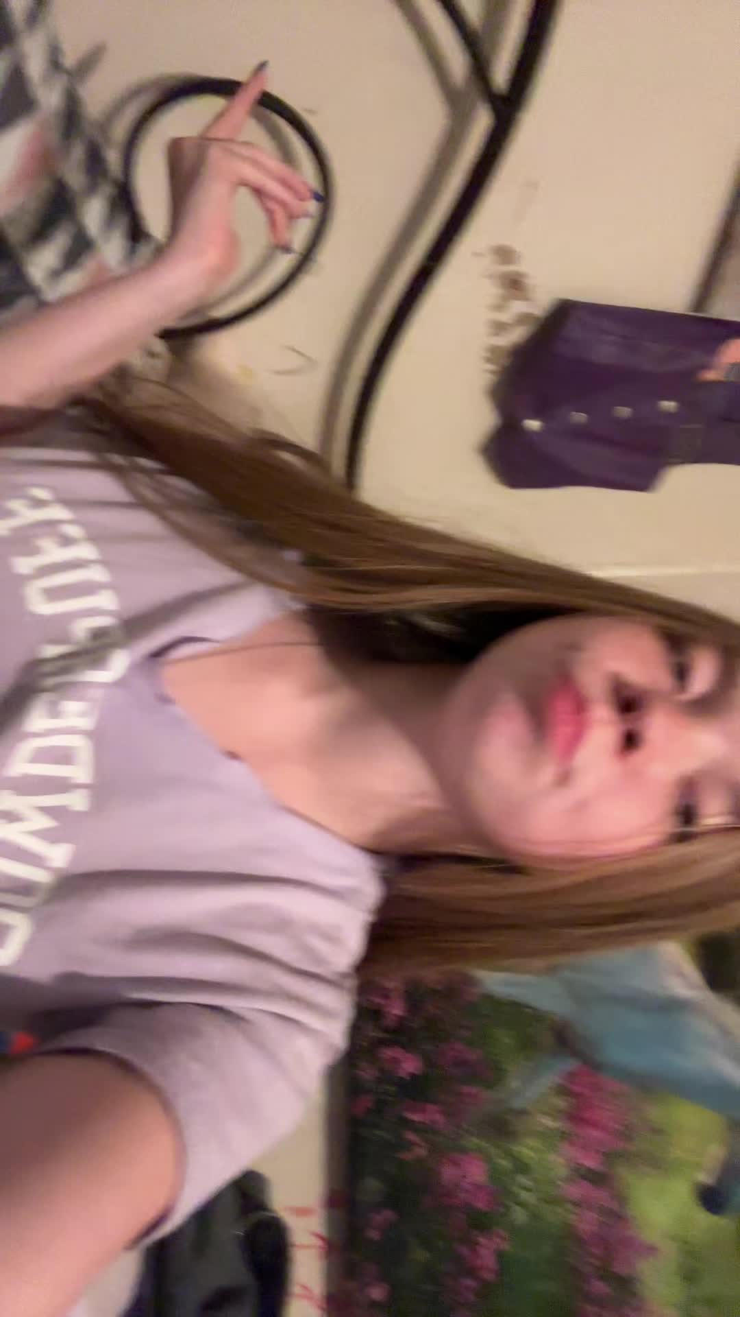 @They_hate_lizzie16