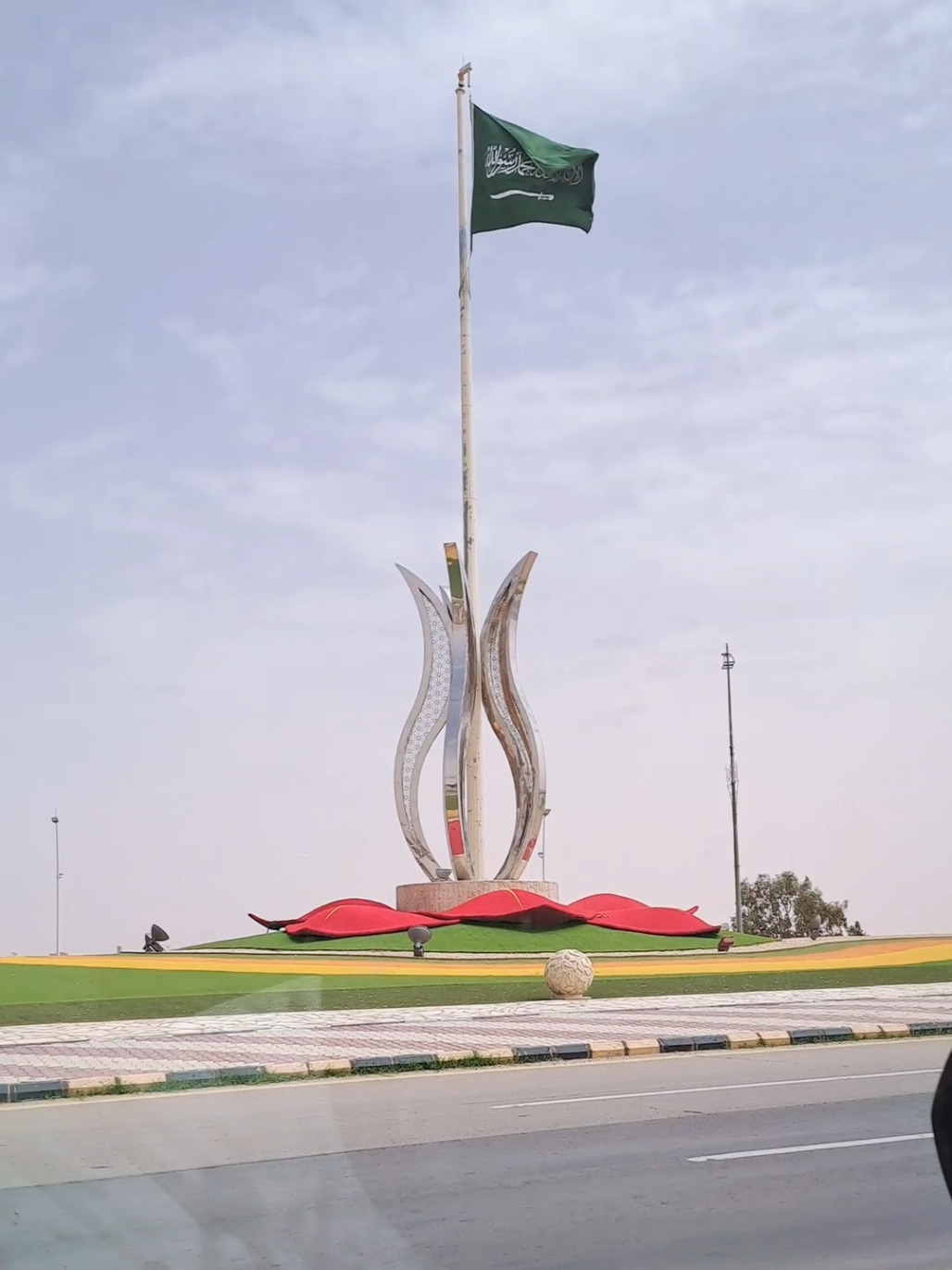 @JAHANGIR🌏