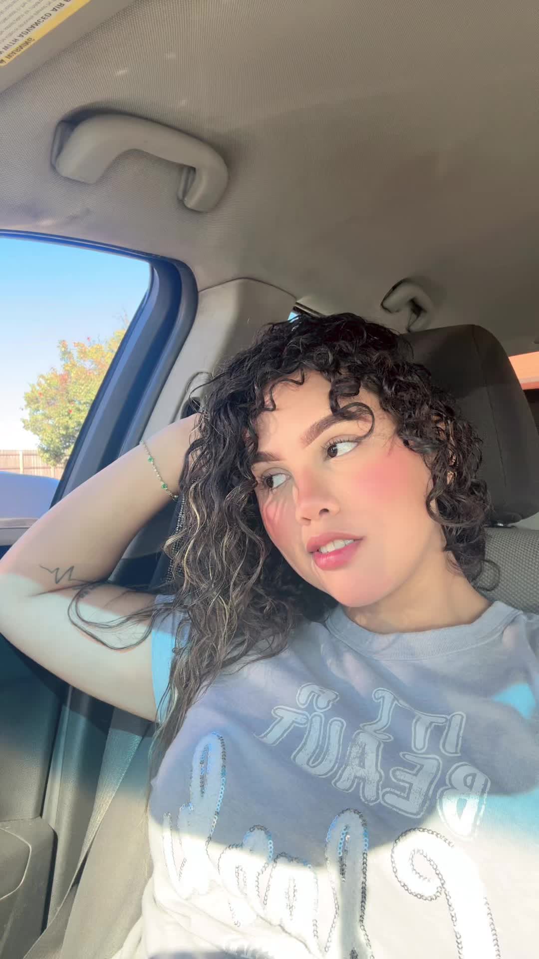 @️