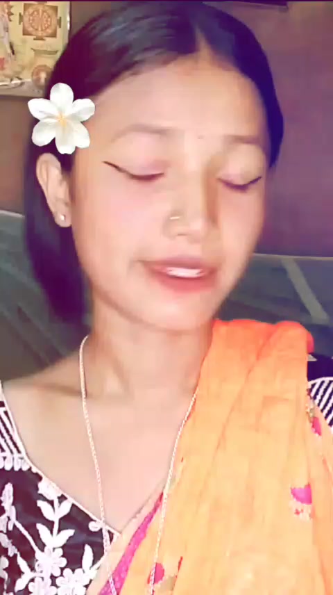 @choti queen...👑😚💐