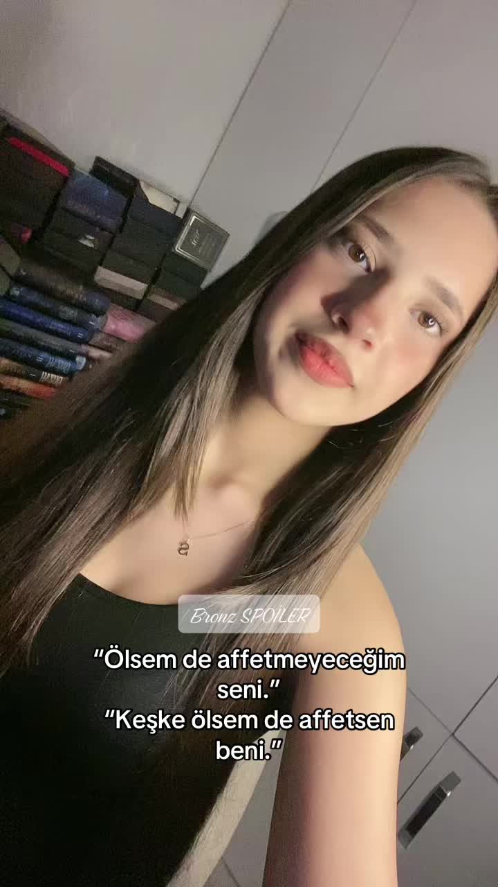 @Sude📚