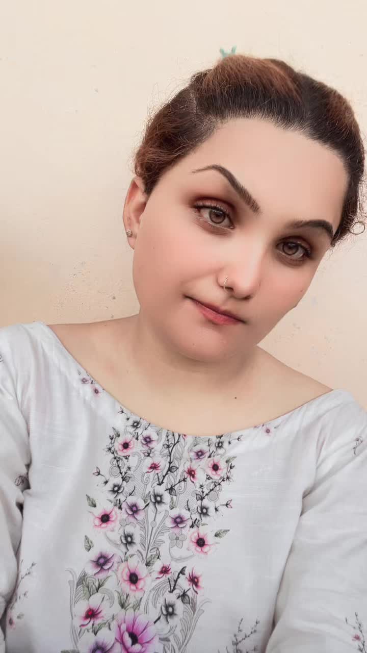 @Chahat❤️